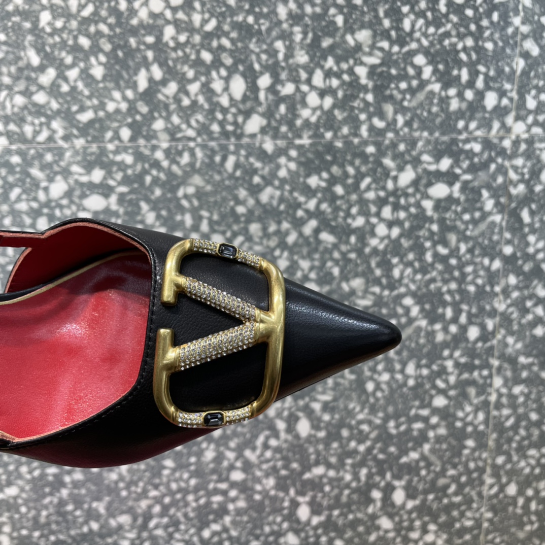Women's high heels